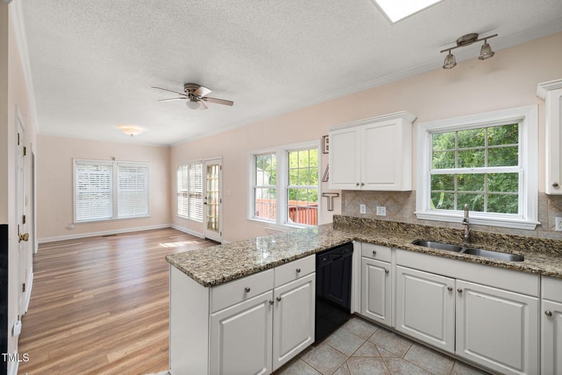 4504 Oakshyre Way, Raleigh, NC 27616