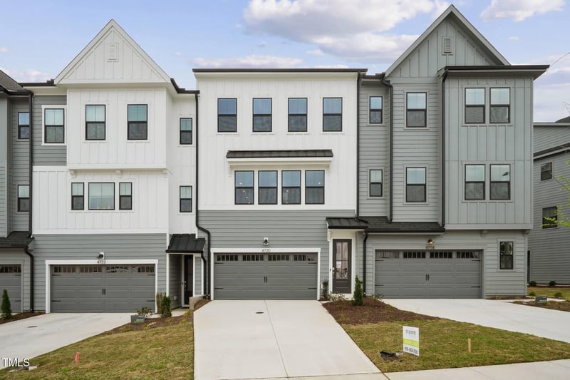 4505 Mint Leaf Ln, Raleigh, NC 27612
