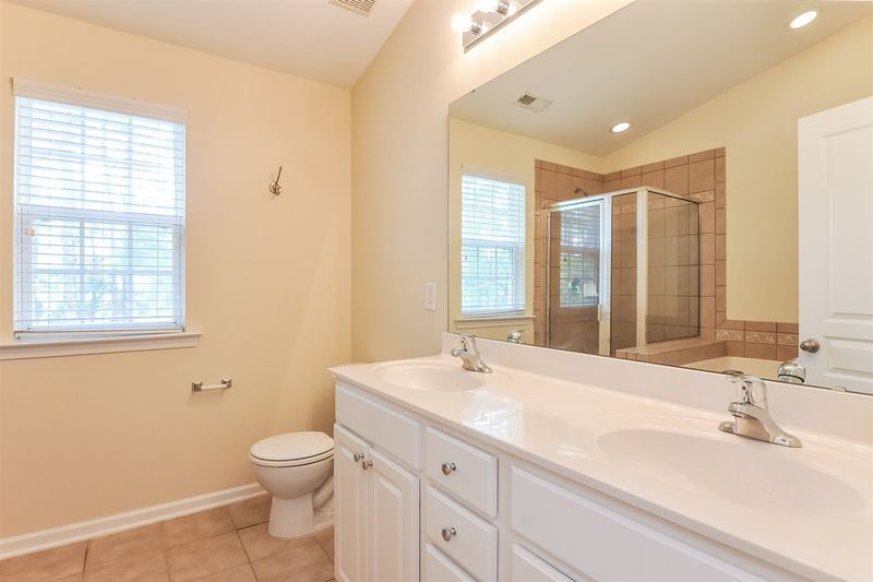 4505 Pale Moss Dr, Raleigh, NC 27606