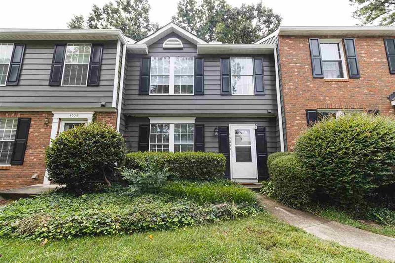 4505 Still Pines Dr, Raleigh, NC 27613