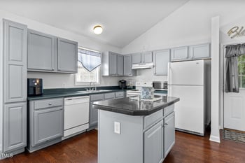 4505 Woodlawn Dr, Raleigh, NC 27616