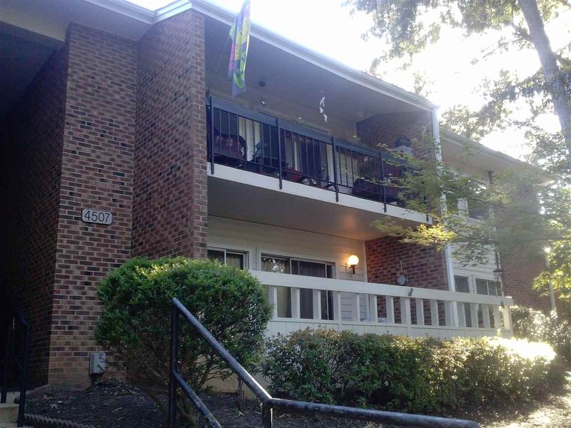 4507 Edwards Mill Rd #H, Raleigh, NC 27612