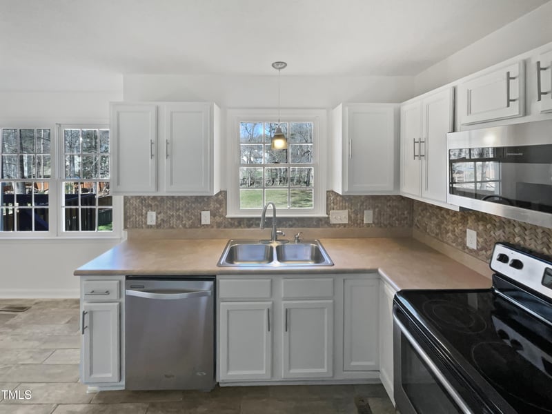 4507 Lazyriver Dr, Durham, NC 27712