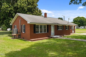 4507 Us 70 , Goldsboro, NC 27534