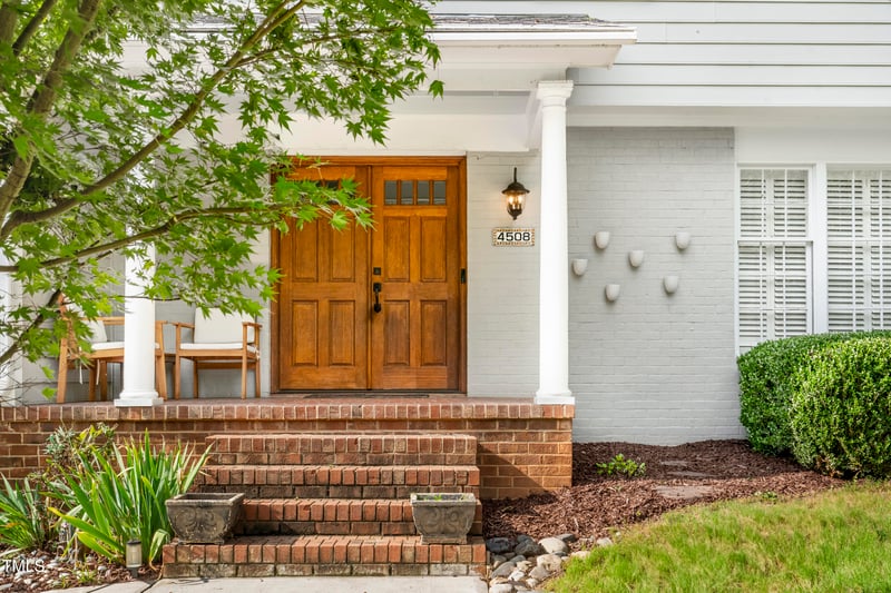4508 Leaf Ct, Raleigh, NC 27612
