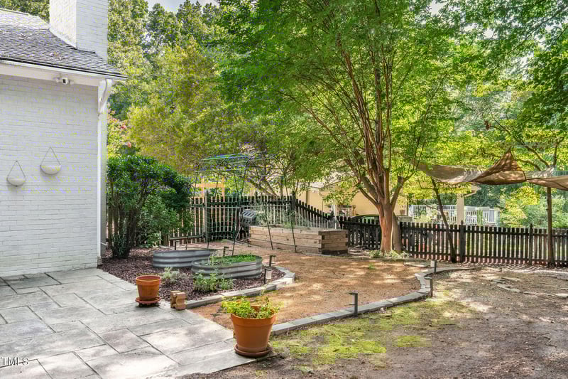 4508 Leaf Ct, Raleigh, NC 27612