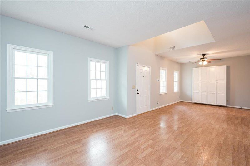 4508 River Edge Dr, Raleigh, NC 27604