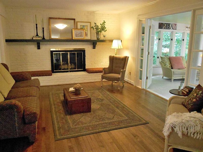 4509 Bartlett Dr, Raleigh, NC 27609