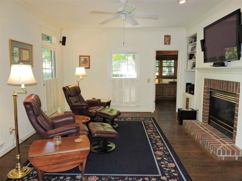 451 Wimbledon Dr, Roxboro, NC 27573
