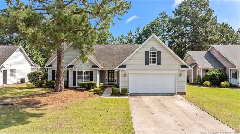 4511 Bluebush Dr, Fayetteville, NC 28312