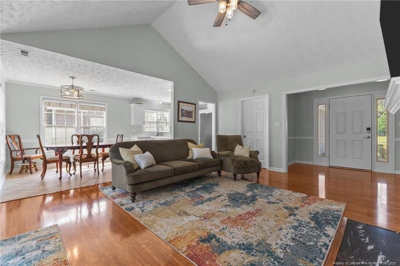 4511 Bluebush Dr, Fayetteville, NC 28312