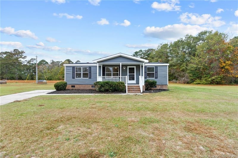 4511 Sullivan St, Fayetteville, NC 28312