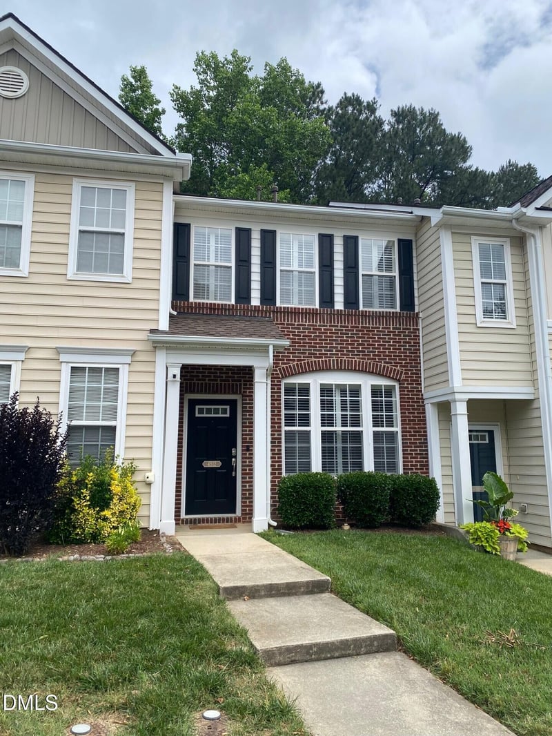 4512 Sugarbend Way, Raleigh, NC 27606