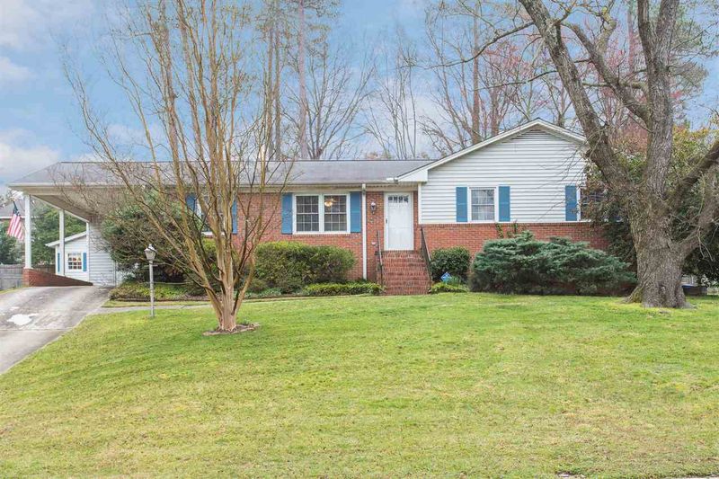 4516 Waterbury Rd, Raleigh, NC 27604