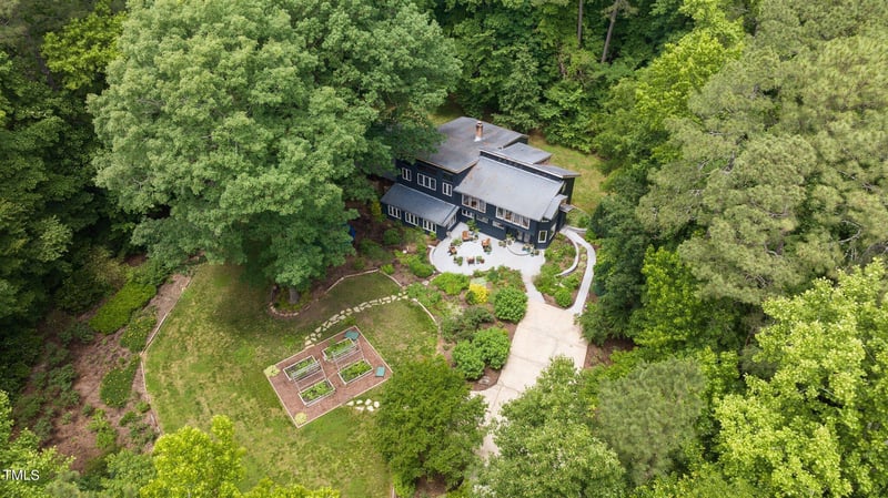 4517 Hawkins Ave, Sanford, NC 27330