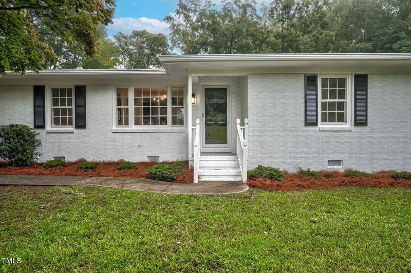 4517 Nc 231 , Middlesex, NC 27557