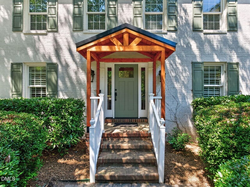 4517 Wingate Dr, Raleigh, NC 27609