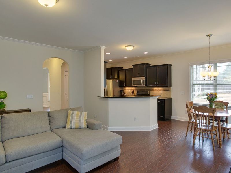 4518 Cottendale Dr, Durham, NC 27703