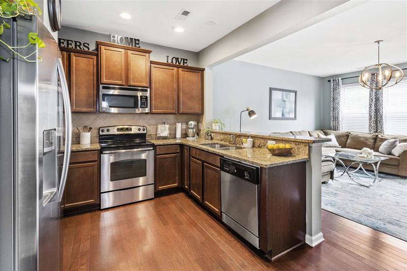 4518 Middletown Dr, Wake Forest, NC 27587