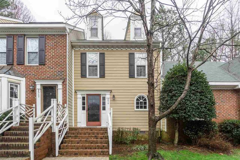 4519 Hershey Ct, Raleigh, NC 27613