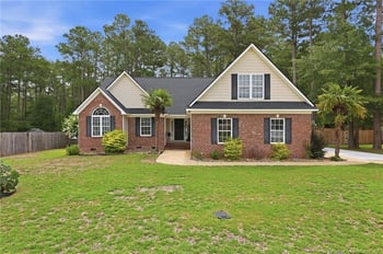 4519 Storm Cat Ln, Hope Mills, NC 28348