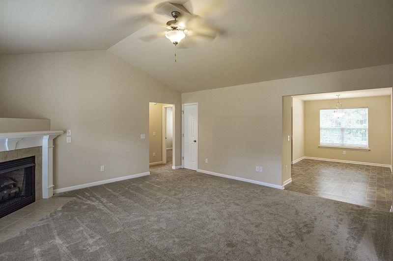 452 Barewood Dr, Four Oaks, NC 27524