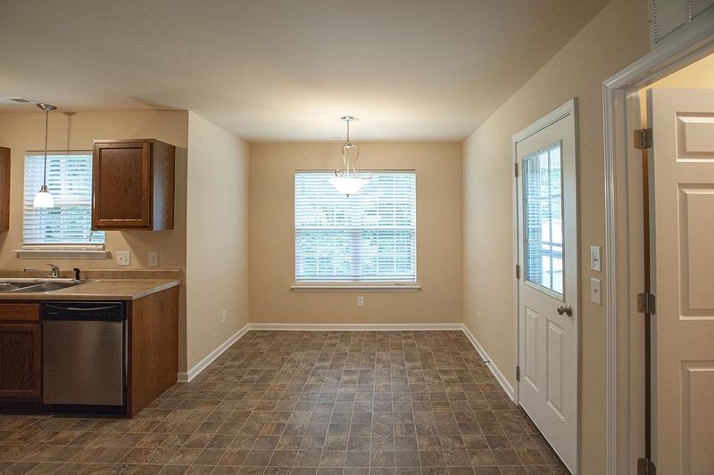 452 Barewood Dr, Four Oaks, NC 27524