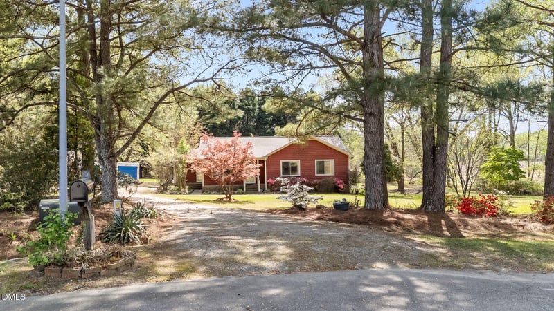 4521 Bens Cir, Benson, NC 27504