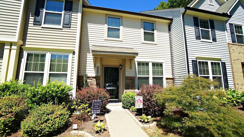 4521 Middletown Dr, Wake Forest, NC 27587
