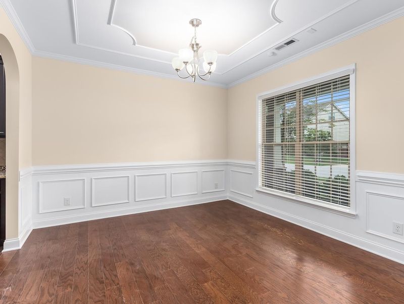 4522 Cottendale Dr, Durham, NC 27703