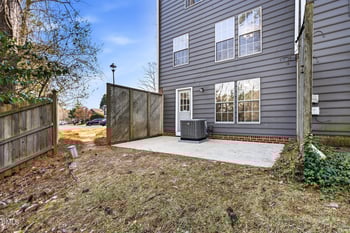 4522 Still Pines Dr, Raleigh, NC 27613