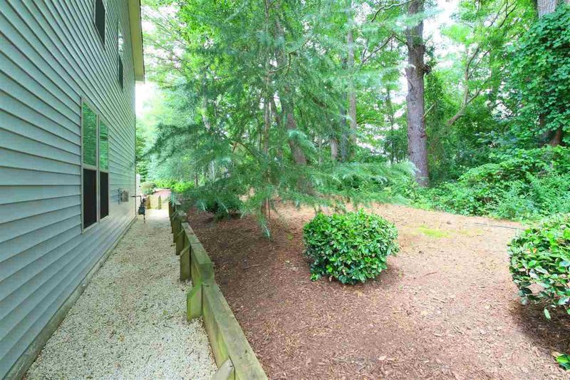 4523 Middletown Dr, Wake Forest, NC 27587
