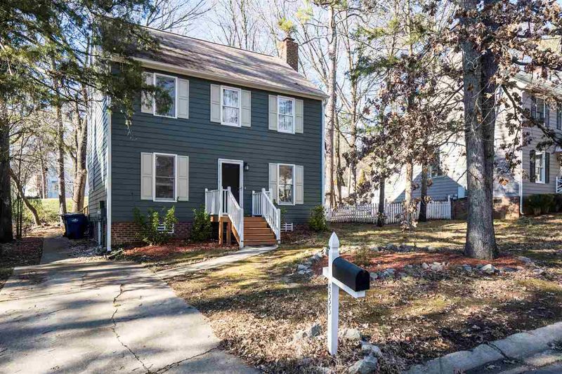 4525 Draper Rd, Raleigh, NC 27616