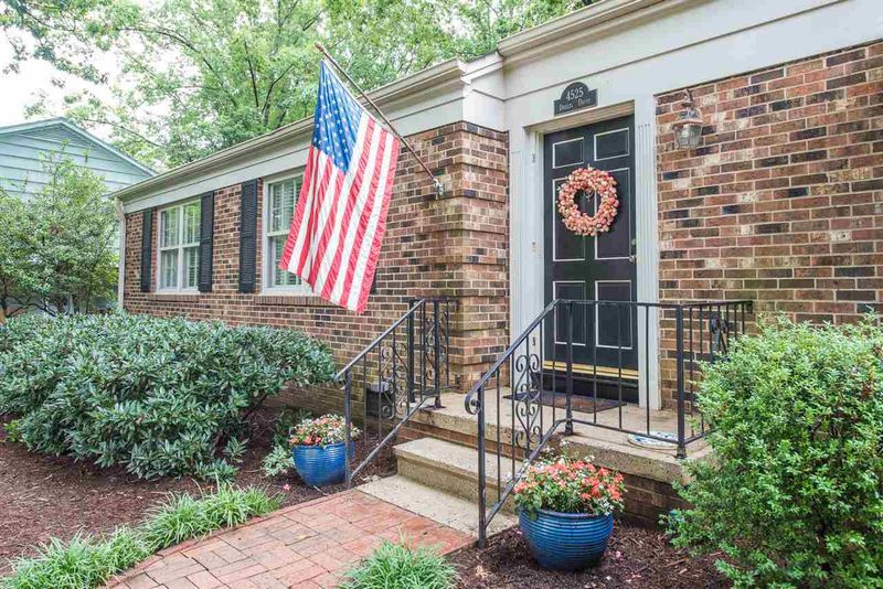 4525 Drexel Dr, Raleigh, NC 27609