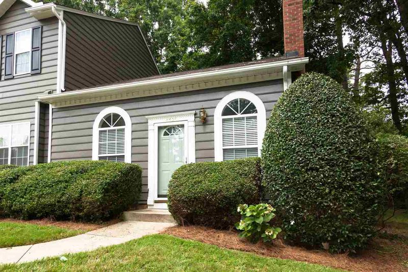 4526 Still Pines Dr, Raleigh, NC 27613