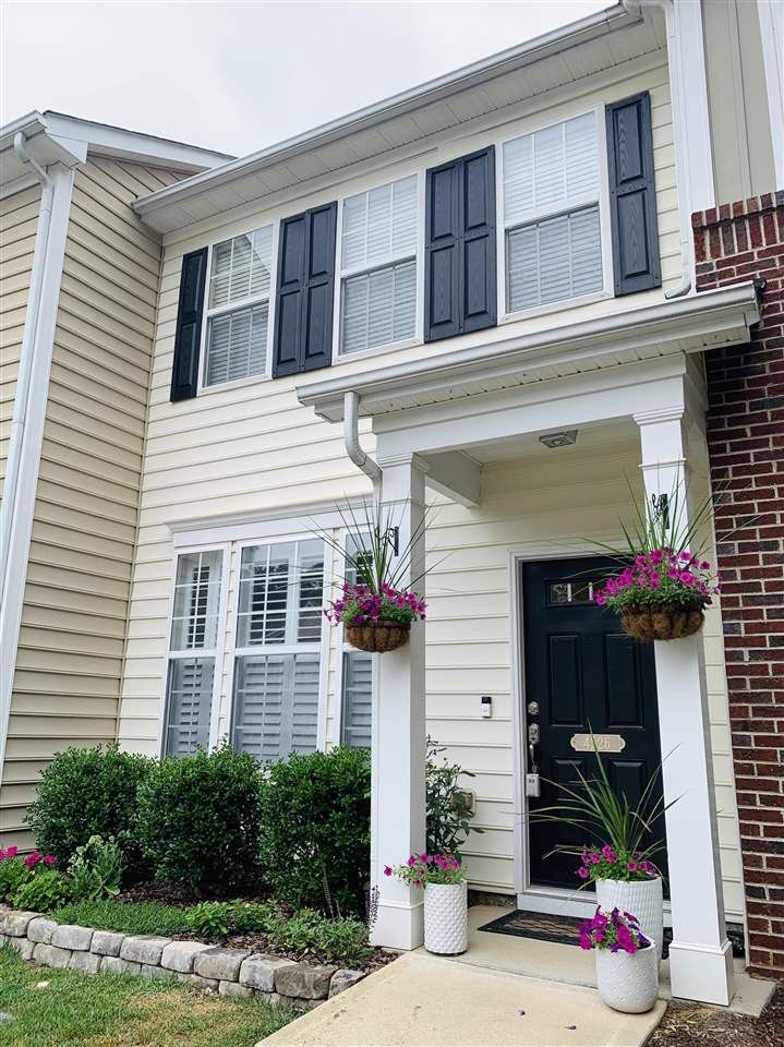 4526 Sugarbend Way, Raleigh, NC 27606