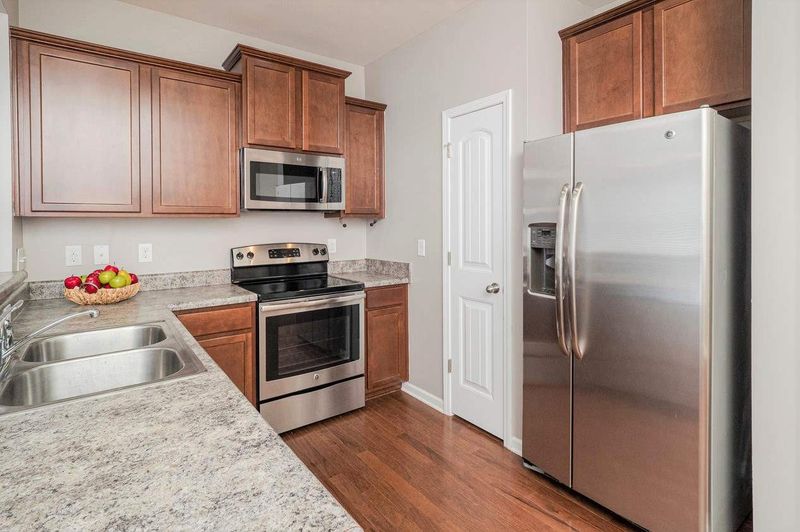 4526 Tarkiln Pl, Wake Forest, NC 27587