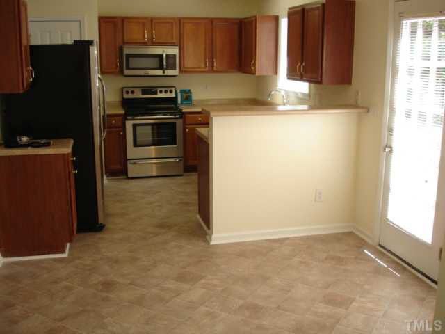 4528 Dilford Dr, Raleigh, NC 27604