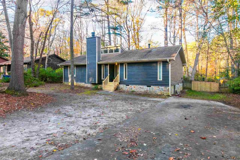 4528 Kaplan Dr, Raleigh, NC 27606