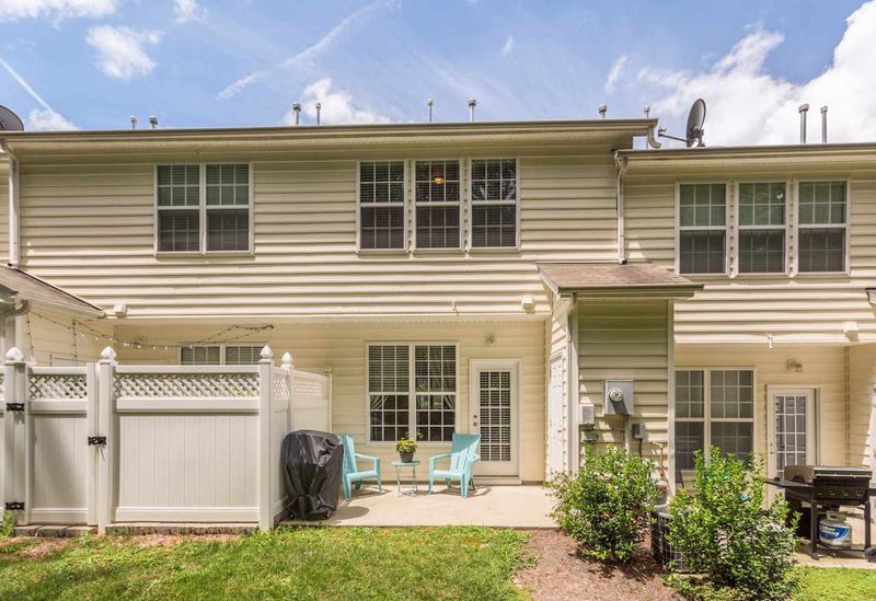 4528 Sugarbend Way, Raleigh, NC 27606