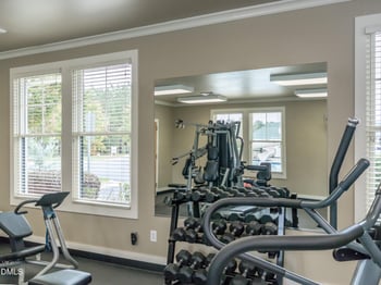 453 Golfers Vw, Pittsboro, NC 27312