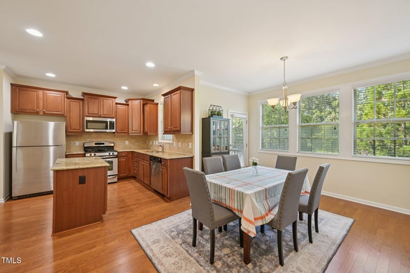 453 Panorama Park Pl, Cary, NC 27519