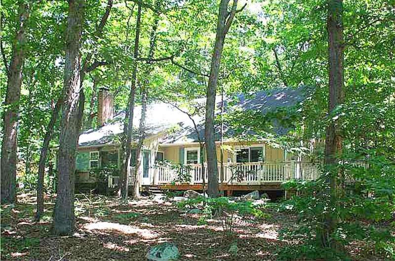 4530 Manns Chapel Rd, Chapel Hill, NC 27516