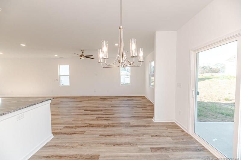 4531 Bunkers Bay Ln, Hope Mills, NC 28371