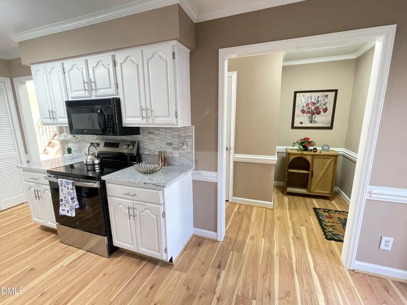 4536 Hamptonshire Dr, Raleigh, NC 27613