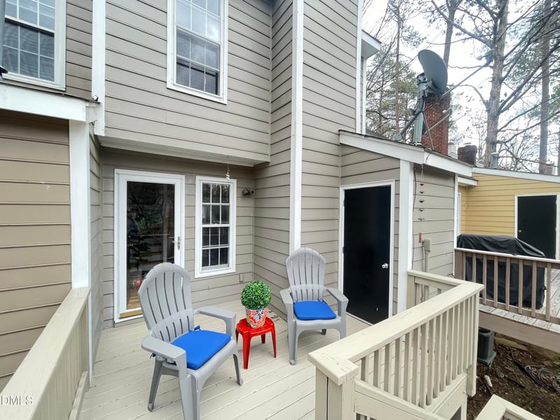 4536 Hamptonshire Dr, Raleigh, NC 27613