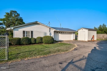 4536 Massey Rd, Zebulon, NC 27597