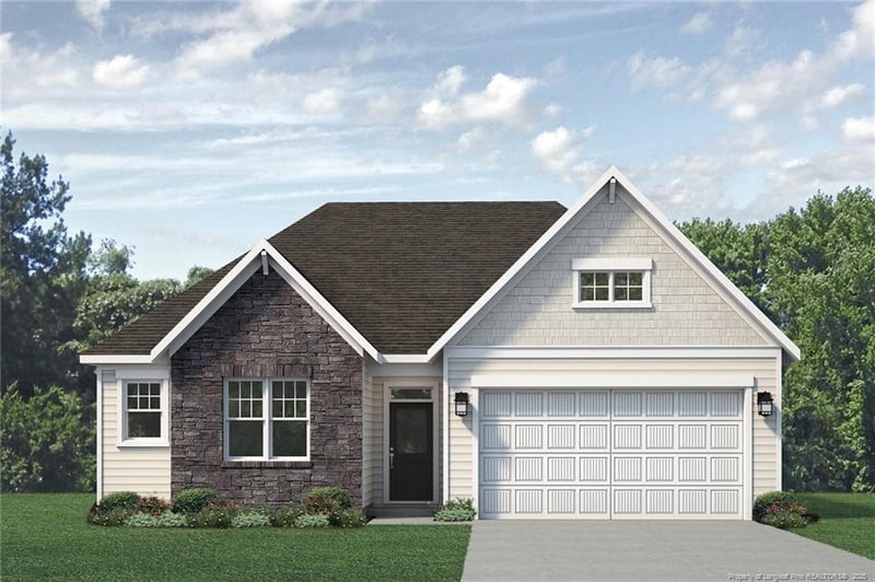 4538 Bunkers Bay Ln, Hope Mills, NC 28371