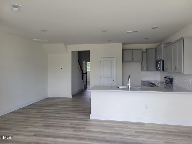 454 Channel Drop Dr #107, Clayton, NC 27520