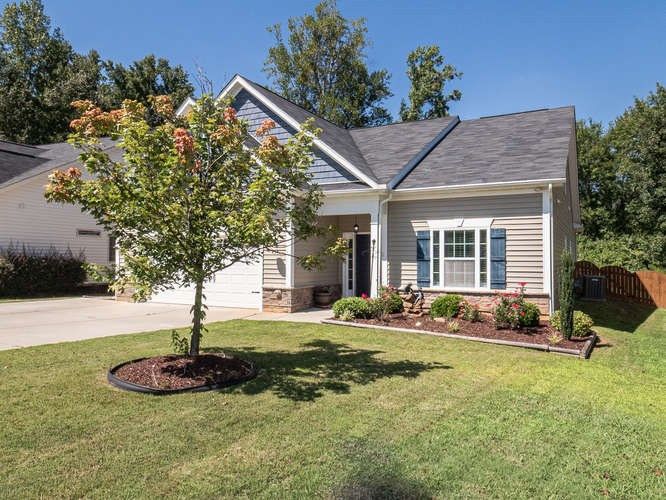 454 Lone Pine Loop, Fuquay Varina, NC 27526